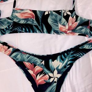 RIPCURL tropic heat bikini set